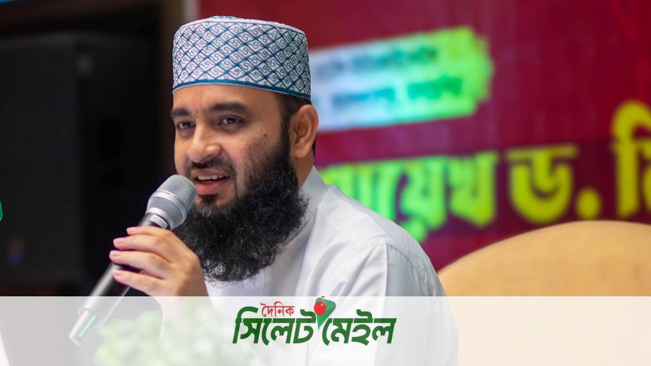 মুষ্টিবদ্ধ তাকবির ধ্বনি কোটি হৃদয়ে অনুপ্রেরণা যোগাবে: আজহারী