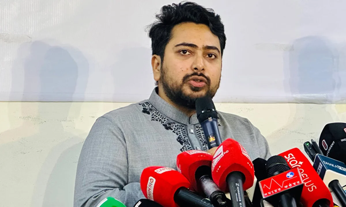 ‘সাহস থাকলে আ.লীগকে পুনর্বাসন করে দেখান, মাঠে নেমে সামর্থ্য দেখাব’